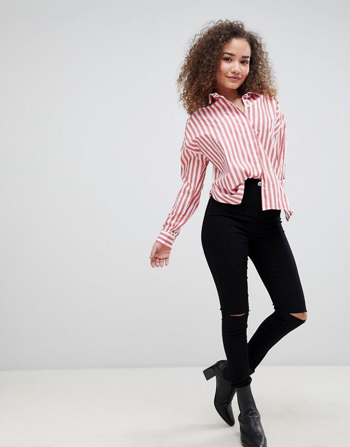 Parisian Skinny Jegging With Ripped Knee - Black