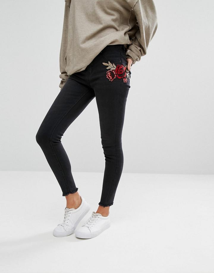 New Look Embroidered Patch Skinny Jeans - Black
