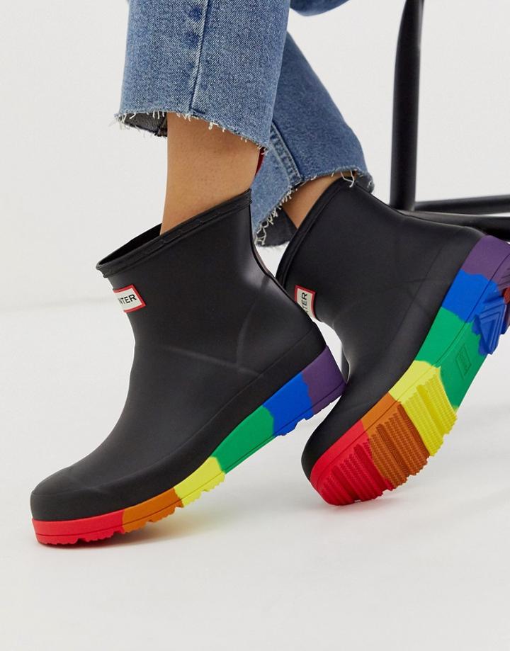 Hunter Play Pride Short Wellies In Black And Rainbow