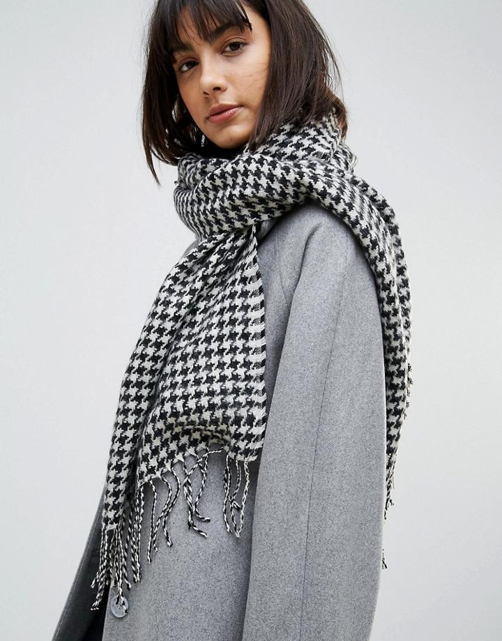 Asos Long Tassel Scarf In Dogstooth Print - Black