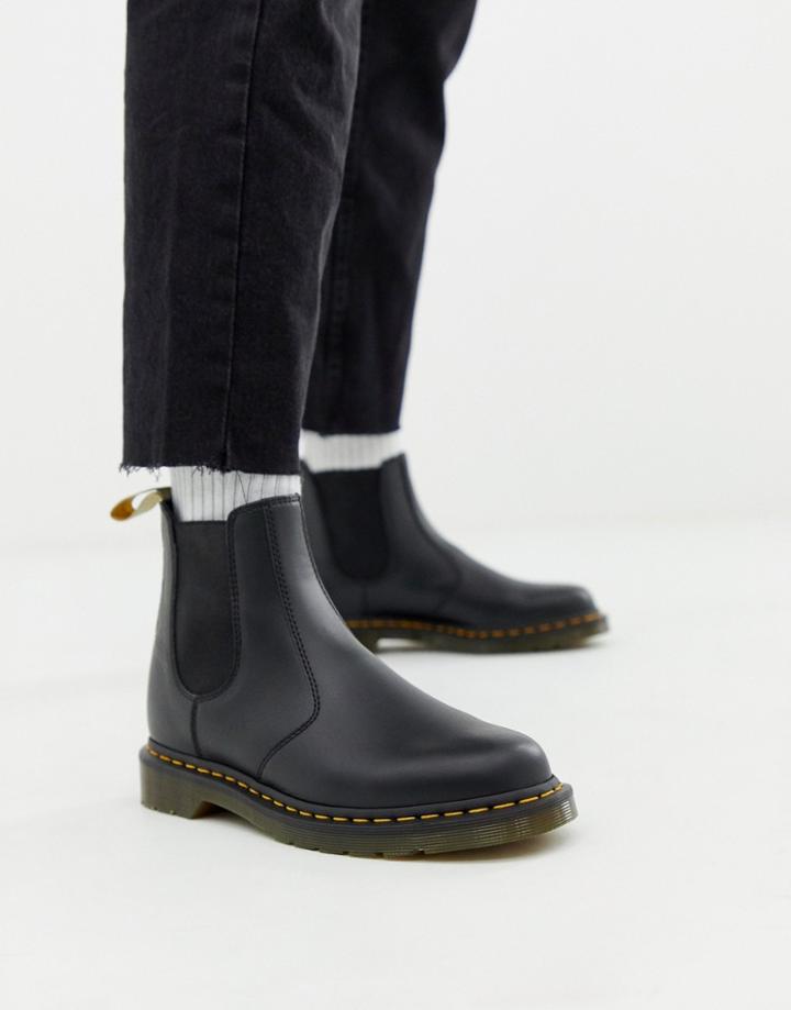 Dr Martens Vegan 2976 Chelsea Boots In Black Smooth