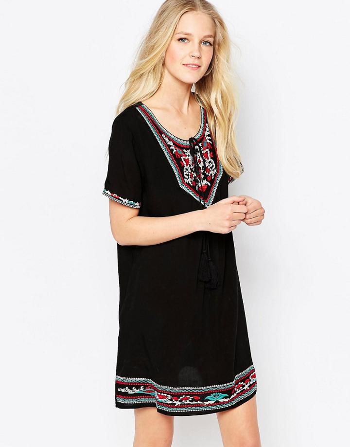 Brave Soul Kimono Sleeve Dress With Embroidered Yoke - Black