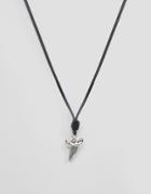 Classics 77 Sharks Tooth Leather Necklace In Black - Black