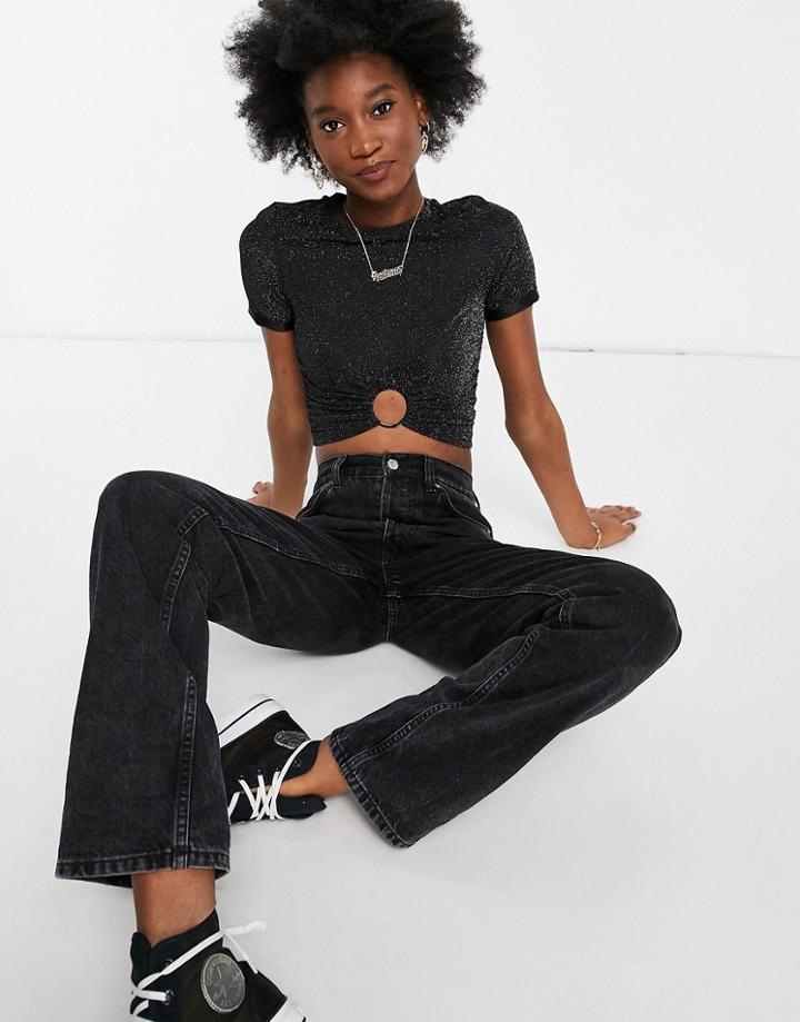 Urban Revivo Ring Detail Cropped T-shirt In Black