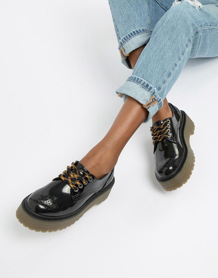 Pull & Bear Chunky Sole Brogues In Black - Red
