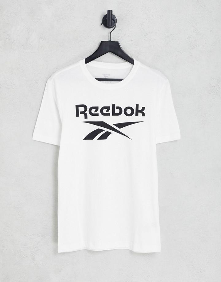 Reebok Graphic Series Big Logo T-shirt In White