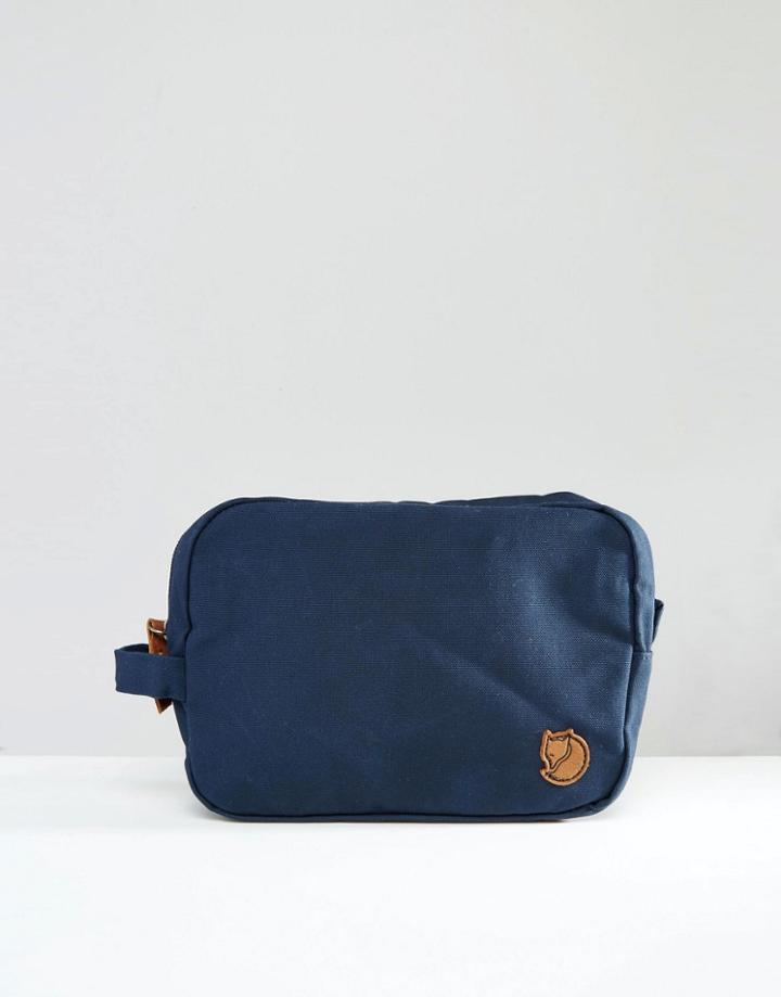 Fjallraven 2l Toiletry Bag In Navy - Navy
