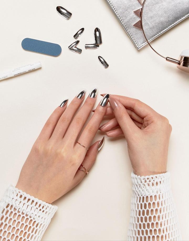 Models Own Chrome Silver Stick On Nails - Silver