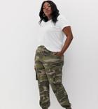 New Look Curve Camo Utility Pants In Green Pattern - Green