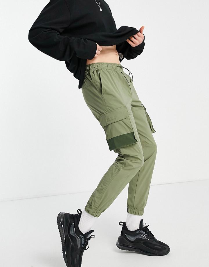 Jack & Jones Intelligence Nylon Tech Cuffed Cargo Pants In Khaki-green