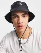 Calvin Klein Jeans Utility Grid Bucket Hat In Gray