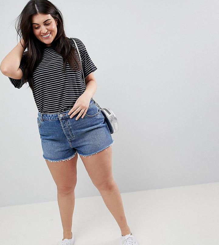Asos Curve Denim Short With Raw Hem In Vintage Blue - Blue