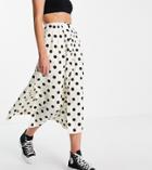 Asos Design Tall Button Up Midi Skirt With Deep Pocket Detail In Cream & Black Spot Print-multi