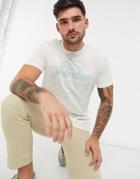 Levi's Graphic Logo T-shirt In White