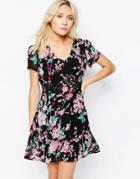 Yumi Floral Dress With Tie Back - Black