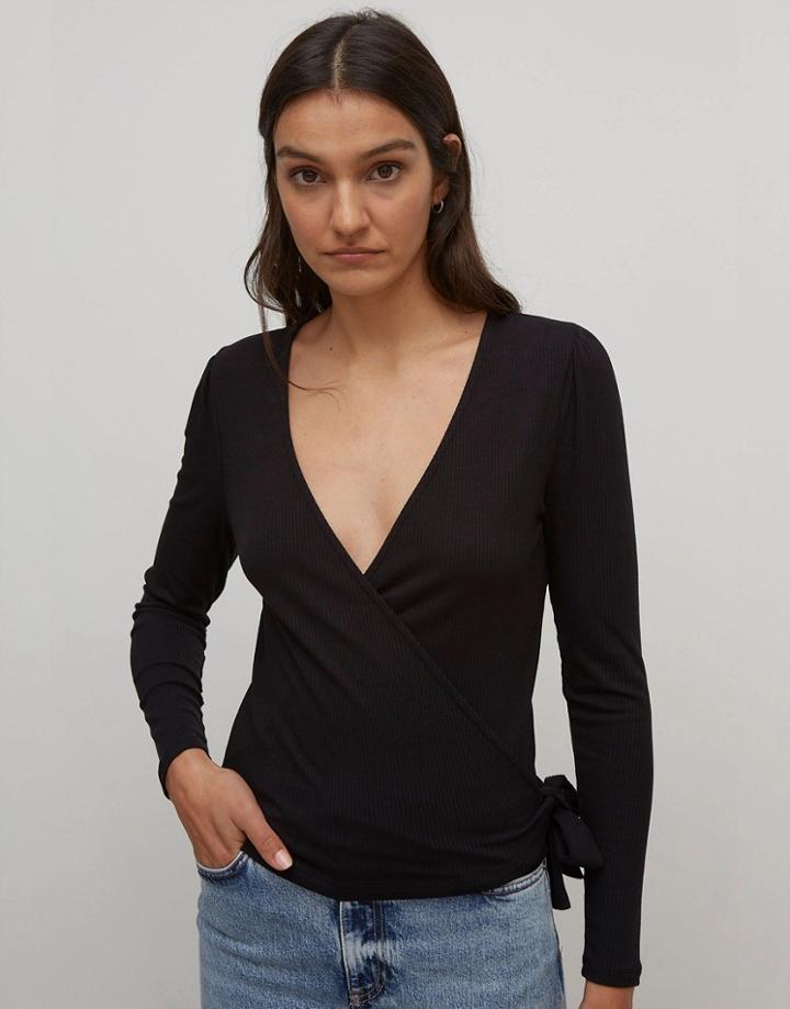 Nobody's Child Long Sleeve Wrap Top In Rib-black