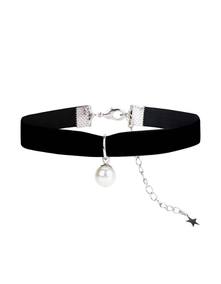 Accessorize Velvet And Pearl Choker Necklace