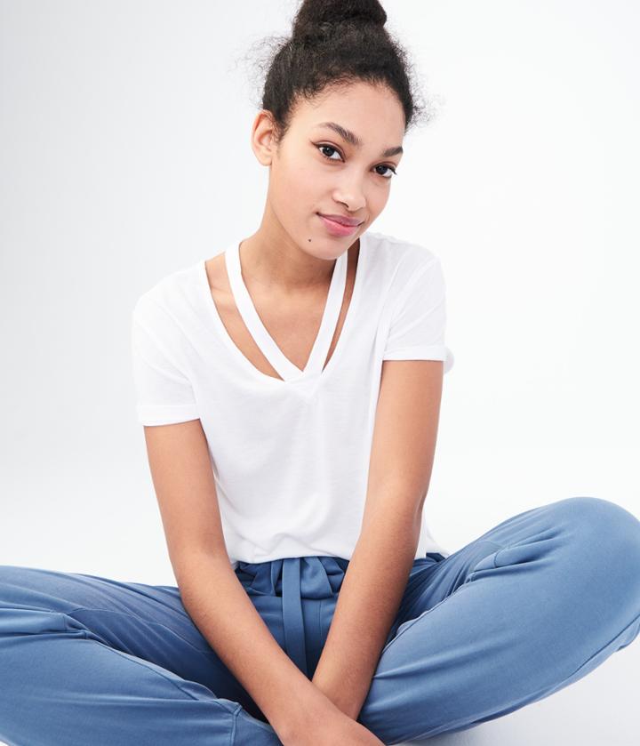 Aeropostale Aeropostale Lld Solid Split-neck Tee - Bleach, Xsmall