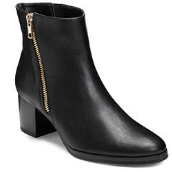 Aerosoles Boomerang Bootie, Black