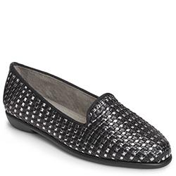 Aerosoles Betunia Loafer, Black Met