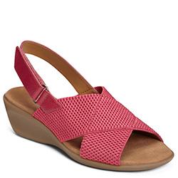 Aerosoles Badlands Closed-toe Sandal, Pink