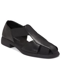 Aerosoles 4 Give Closed-toe Sandal, Black Leather