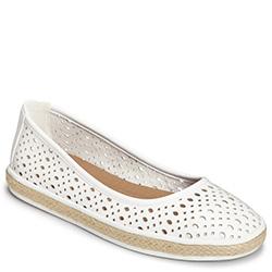 Aerosoles Trust Fund Flat, White