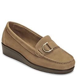 Aerosoles Parisian Wedge, Taupe Suede