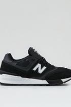 American Eagle Outfitters New Balance 597