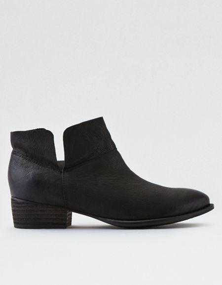 American Eagle Outfitters Seychelles Snare Bootie
