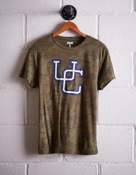 Tailgate Women's Connecticut Camo Boyfriend Tee