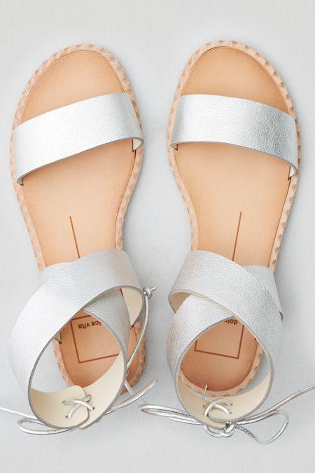 American Eagle Outfitters Dolce Vita Pomona