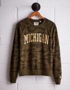 Tailgate Women's Michigan Camo Fleece Sweatshirt