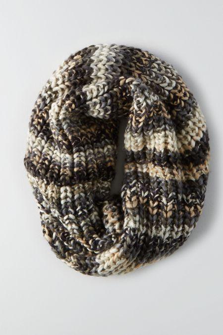 American Eagle Outfitters Ae Wool Twist Front Snood