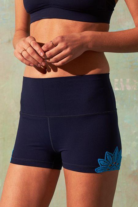 Aerie Move Sunflower Lace Short