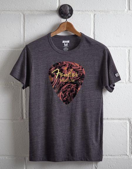 Tailgate Men's Fender Medium Pick T-shirt