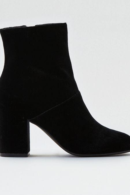 American Eagle Outfitters Ae Velvet Heeled Bootie