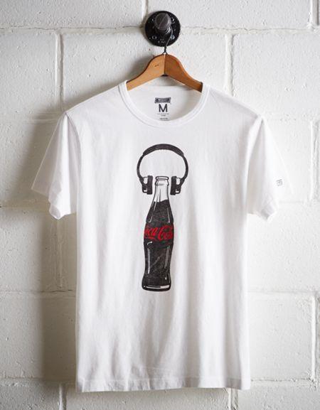 Tailgate Men's Coca Cola Headphones T-shirt