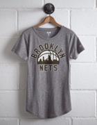 Tailgate Women's Brooklyn Nets Skyline T-shirt