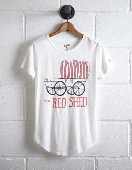 Tailgate Women's Wisconsin Red Shed T-shirt