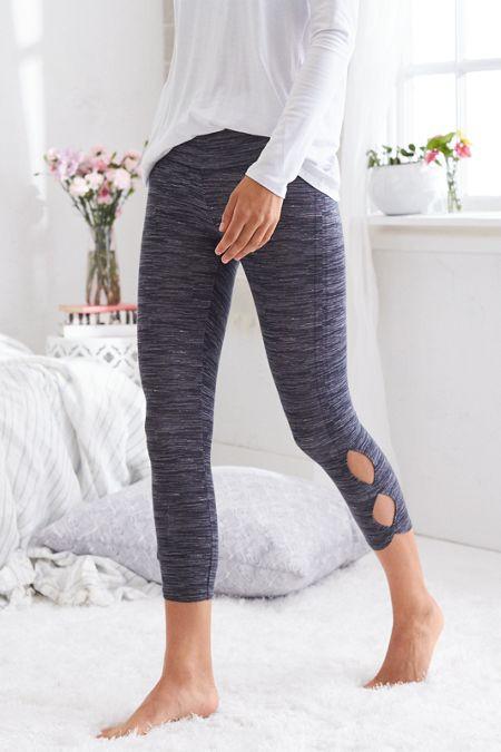 Aerie Chill Slim 3/4 Crop Legging