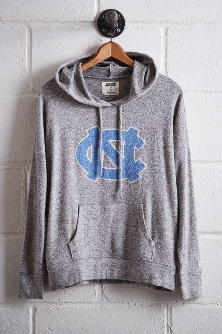 Tailgate Women's Unc Plush Hoodie