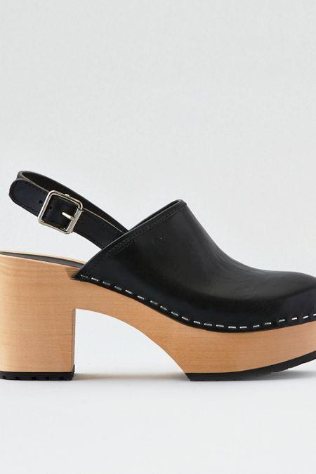 American Eagle Outfitters Swedish Hasbeens Jill Clogs