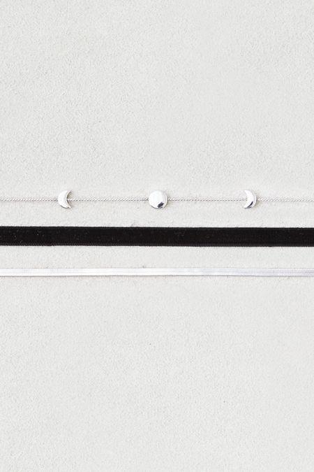 American Eagle Outfitters Ae Moon Phases Choker 3-pack