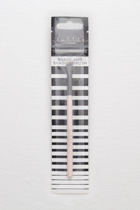 Aerie Lottie London Shade And Shadow Brush