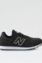 American Eagle Outfitters New Balance 373 Sneaker