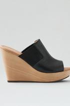 American Eagle Outfitters Dr Scholl's Avenge Wedge