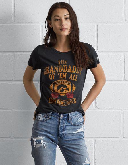 Tailgate Women's Iowa Rose Bowl T-shirt