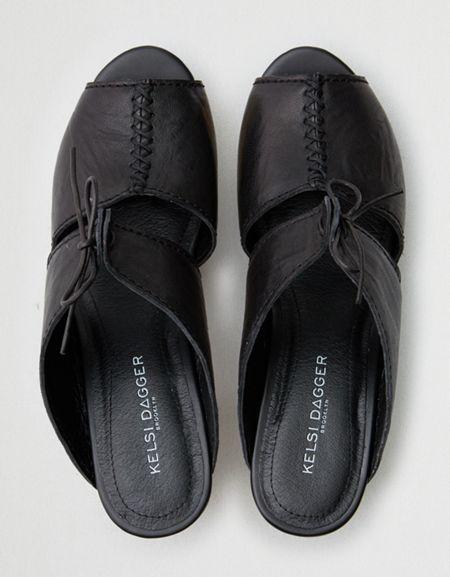 American Eagle Outfitters Kelsi Dagger Brooklyn Marion Sandal