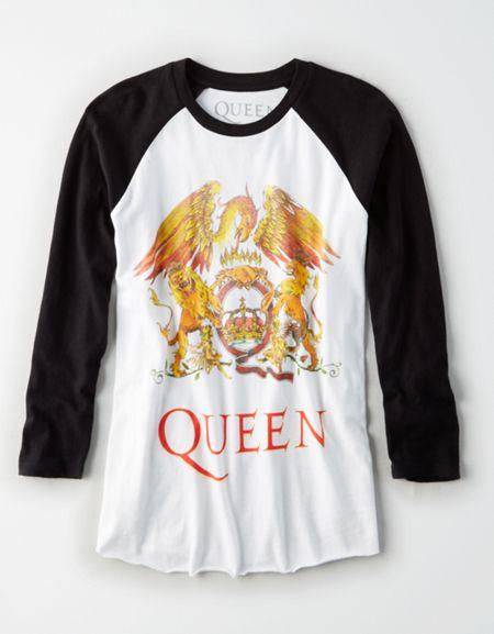 American Eagle Outfitters Queen Graphic Baseball T-shirt